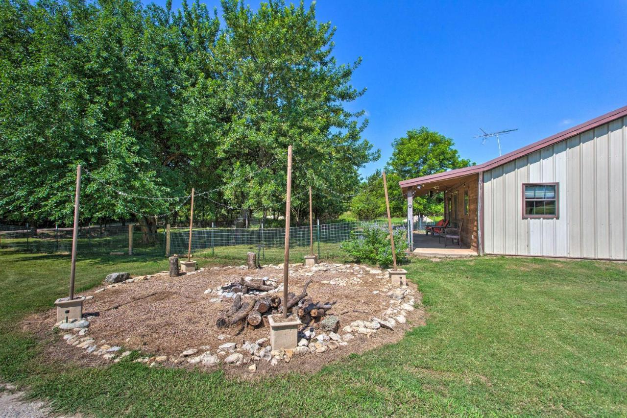 Texas Cabin On 130 Acres Walk To Lake Ray Roberts Collinsville Экстерьер фото